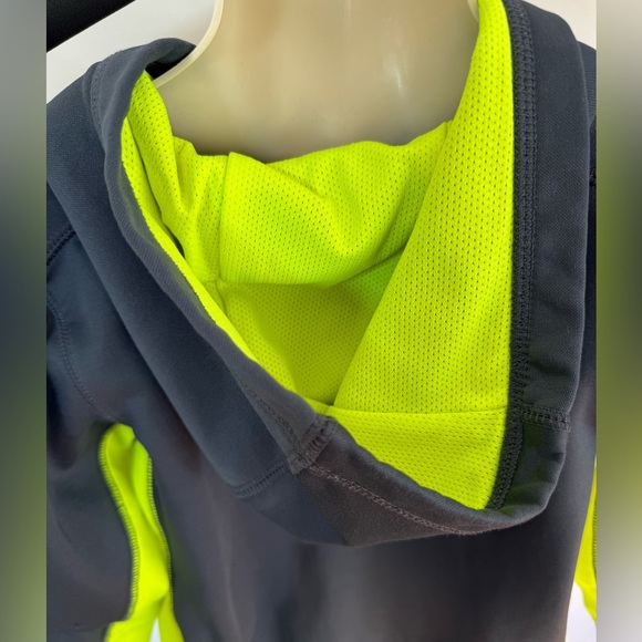 Nike Kids Therma-FIT Full Zip Hoodie – Gray & Neon Yellow (Size 5) - Picture 7 of 8